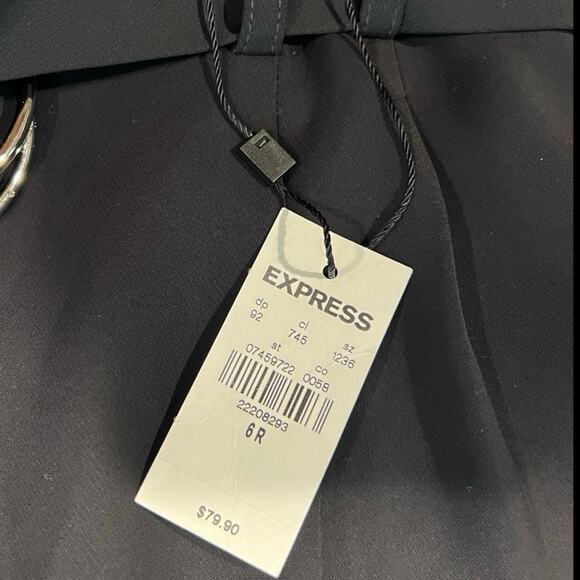 EXPRESS High-Waisted Belted Paperbag Ankle Pants - Picture 5 of 5